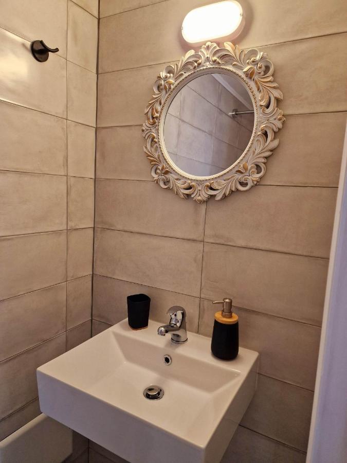 Hotel Casa Di Syrii à Ermoúpoli Extérieur photo