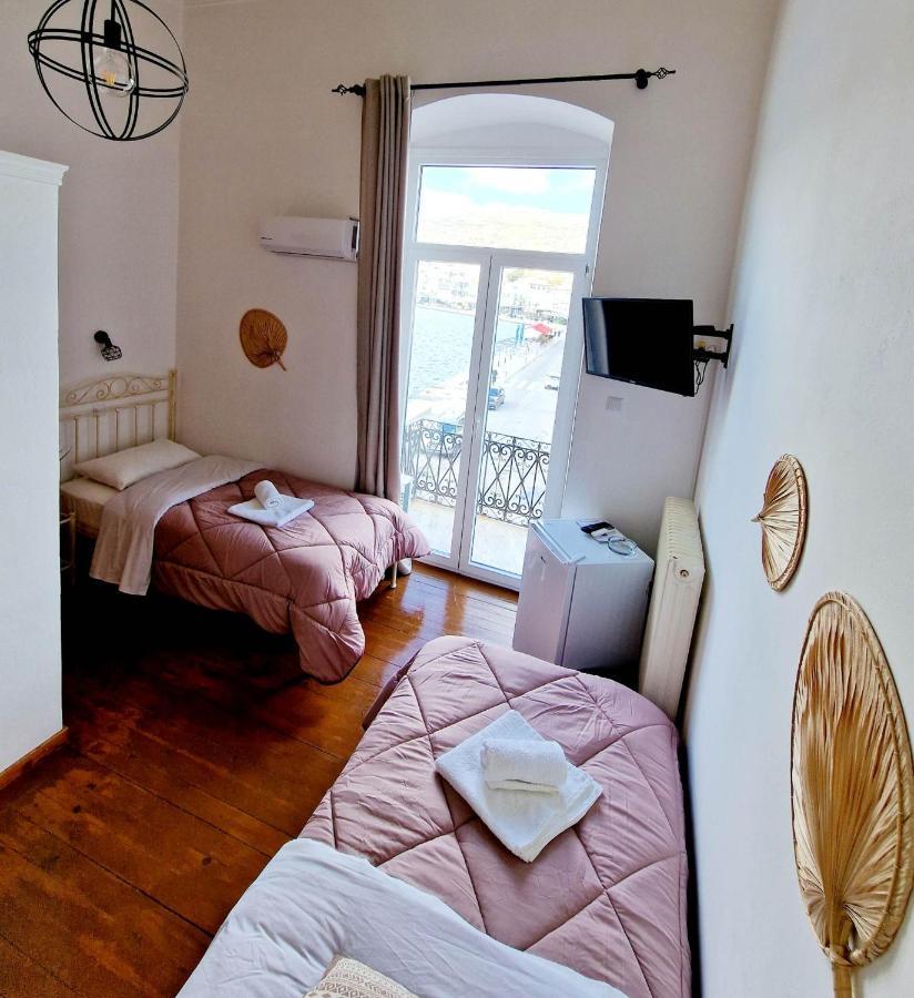 Hotel Casa Di Syrii à Ermoúpoli Extérieur photo